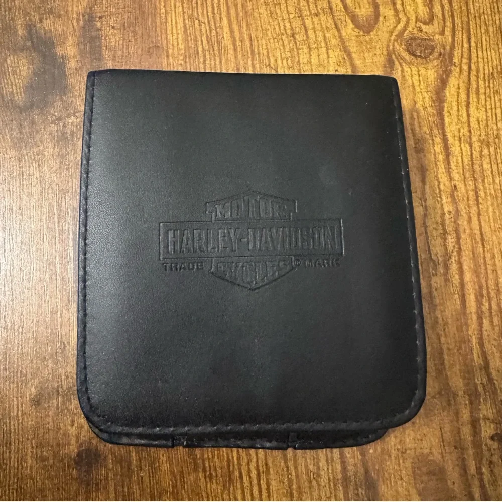 Harley-Davidson Wine Tool Set Corkscrew 2 Stoppers Bar And Shield Travel Pouch‎